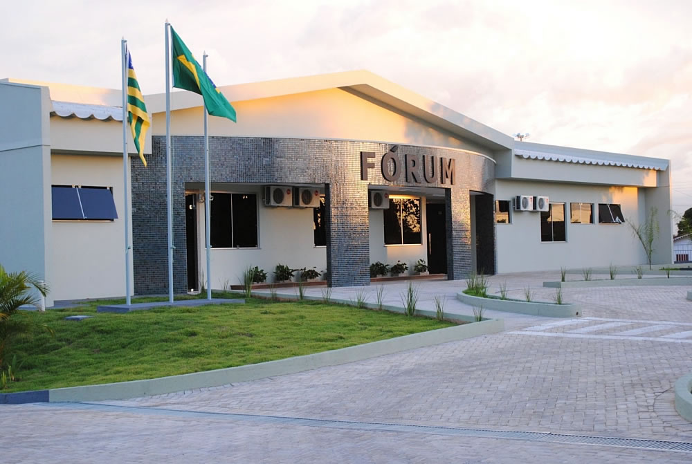 OTHON CARVALHO ENGENHARIA EMPRESA CONSTRUIU FORUNS EM BRASILIA