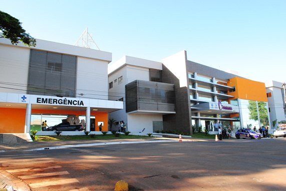 HOSPITAL E MATERNIDADE DONA IRIS  GOIANIA GO 
